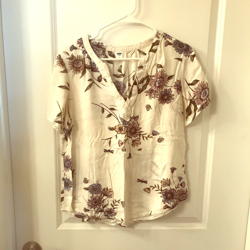 Old Navy floral blouse